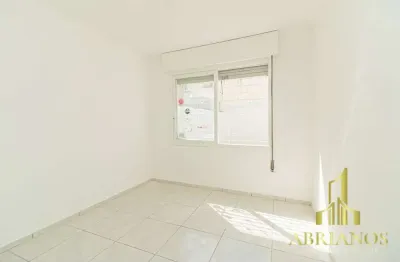 Apartamento com 2 quartos à venda na rua lasar segall, 335, são sebastião, porto alegre por r$ 235.000