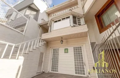 Casa com 3 quartos à venda na rua cananéia, 340, chácara das pedras, porto alegre por r$ 1.199.000