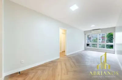 Apartamento com 2 quartos à venda na rua germano petersen júnior, 350, auxiliadora, porto alegre por r$ 630.000