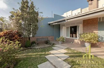 Casa com 3 quartos à venda na rua ari barroso, 367, sarandi, porto alegre por r$ 884.000