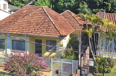 Casa com 3 quartos à venda na rua doutor possidônio cunha, 260, vila assunção, porto alegre por r$ 1.200.000