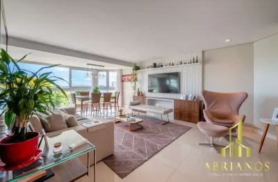 Apartamento com 3 quartos à venda na avenida icaraí, 95, cristal, porto alegre por r$ 1.350.000