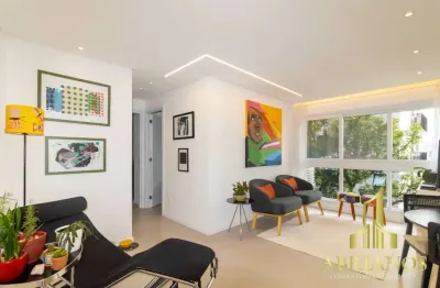 Apartamento com 2 quartos à venda na Rua Miguel Tostes, 240, Rio Branco, Porto Alegre por R$ 960.000