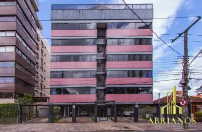 Apartamento com 3 quartos à venda na Rua Líbero Badaró, 222, Passo da Areia, Porto Alegre por R$ 900.000