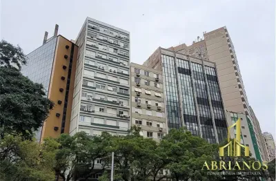 Apartamento com 2 quartos à venda na Rua Coronel Genuino, 449, Centro Histórico, Porto Alegre por R$ 270.000