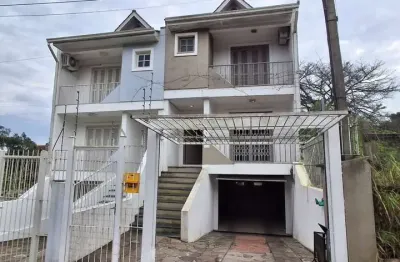 Casa com 3 quartos à venda na rua claudio da silva pinto, 612, espírito santo, porto alegre por r$ 640.000