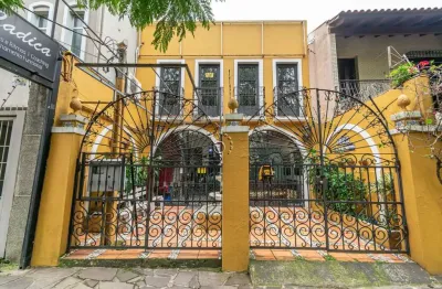Casa comercial para alugar na rua general caldwell, 866, menino deus, porto alegre por r$ 8.000