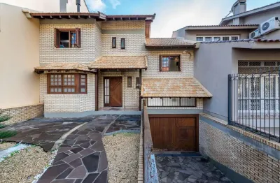 Casa com 4 quartos para alugar na rua lloyd de andrade polidoro, 60, aberta dos morros, porto alegre por r$ 7.700