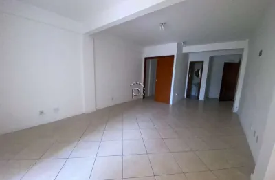 Sala comercial para alugar na avenida da cavalhada, 2776, cavalhada, porto alegre por r$ 1.400