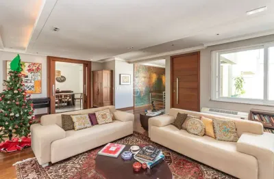 Casa com 3 quartos à venda na rua doutor possidônio cunha, 182, vila assunção, porto alegre por r$ 5.800.000