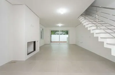 Casa com 3 quartos à venda na rua padre joão batista reus, 366, vila conceição, porto alegre por r$ 1.240.000