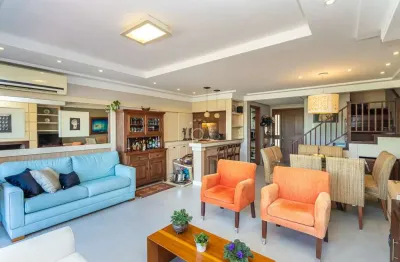 Casa em condomínio fechado com 3 quartos à venda na rua manajó, 70, vila assunção, porto alegre por r$ 1.500.000