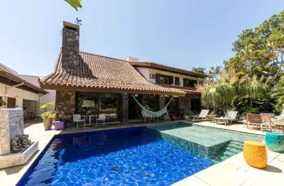 Casa com 3 quartos à venda na rua potiguara, 174, vila assunção, porto alegre por r$ 5.000.000