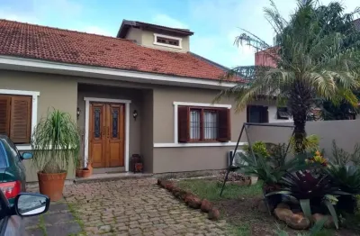 Casa com 3 quartos à venda na rua jayme saul de borba, 40, espírito santo, porto alegre por r$ 650.000