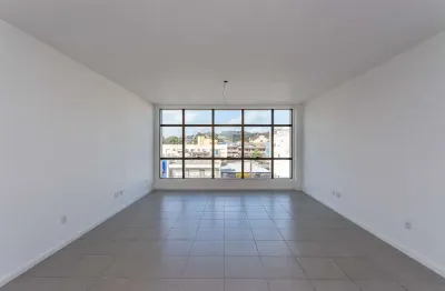 Sala comercial para alugar na Avenida Otto Niemeyer, 2102, Tristeza, Porto Alegre por R$ 1.500