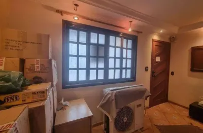 Sobrado à venda em vila gumercindo, são paulo-sp: 2 quartos, 1 banheiro, 50m² de área!