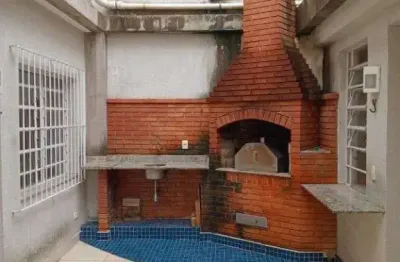 Sobrado reformado a venda ao lado do metrô praça da árvore - mirandópolis.