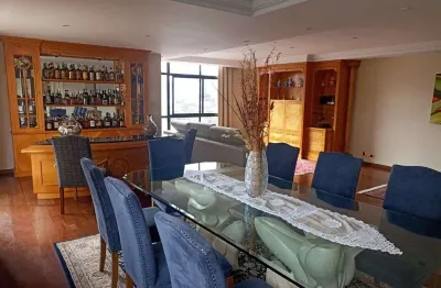 Luxuoso apartamento de 4 quartos e 3 suítes em higienópolis, são paulo-sp: 280m², 4 salas, 6 banheiros e 4 vagas de garagem.