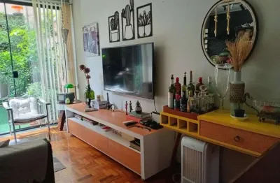 Imperdível oportunidade! casa à venda em são paulo-sp, no campo belo, com 3 quartos, 1 suíte, 3 banheiros, 2 vagas de garagem e 120m².