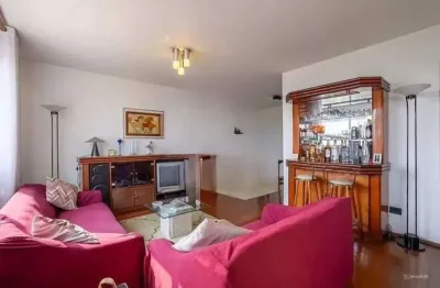 Venda de Apartamento de Luxo em Indianópolis, São Paulo-SP: 3 Quartos, 4 Banheiros, 2 Vagas de Garagem, 121m² de Área