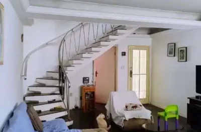 Imóvel à venda em são paulo-sp, ipiranga: casa com 5 quartos, 5 banheiros e 218m² de área!
