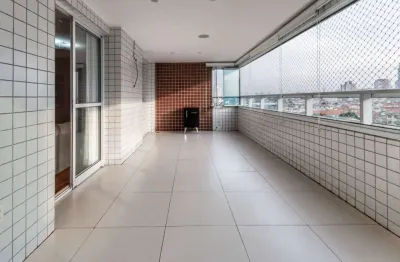 Apartamento de luxo com 5 quartos e 3 suítes na vila dom pedro i, são paulo-sp: 140m², 2 salas, 5 banheiros e 2 vagas de garagem.