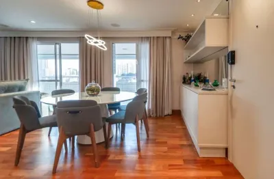 Apartamento de Luxo na Vila Dom Pedro I: 3 Suítes, Sala Ampliada, 5 Banheiros, 2 Vagas, 140m² - São Paulo-SP