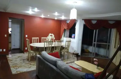 Cobertura de luxo à venda na Saúde, São Paulo-SP: 3 quartos, 1 suíte, 2 salas, 4 banheiros, 3 vagas de garagem, 202 m².