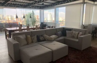 Cobertura de luxo na Vila Gumercindo: 2 quartos, 2 suítes, 2 salas, 2 banheiros, 3 vagas de garagem - São Paulo-SP