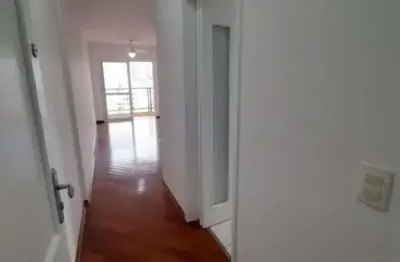 Imperdível oportunidade de compra: Apartamento com 2 quartos e 2 vagas na Chácara Inglesa, SP!