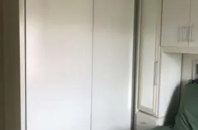 Apartamento à venda na Vila Gumercindo, São Paulo-SP: 2 quartos, 2 salas, 2 banheiros, 1 vaga de garagem!