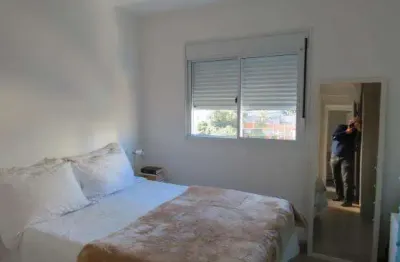 Apartamento à venda em São Paulo - Bosque da Saúde! 2 quartos, 1 suíte, 2 salas, 2 banheiros, 2 vagas de garagem, 70m².