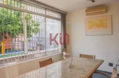 Imperdível Casa à Venda em São Paulo-SP, no Bairro Planalto Paulista: 3 Quartos, 1 Suíte, 3 Banheiros, 1 Vaga de Garagem, 180m²!