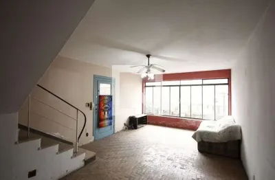 Casa com 3 quartos à venda na Rua Álvaro Neto, 100, Vila Mariana, São Paulo
