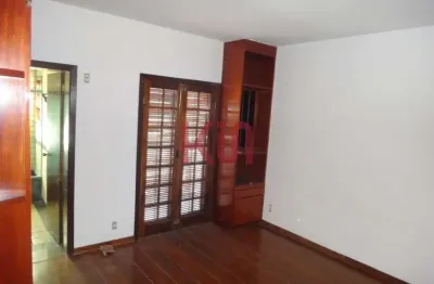 Excelente oportunidade: casa à venda em são paulo-sp, na aclimação, com 2 quartos, 1 suíte, 2 banheiros e 80m² de área.