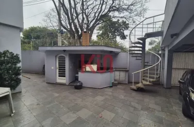 Sobrado de luxo com 3 quartos e 2 suítes no Jardim da Glória, São Paulo-SP: imóvel perfeito para venda ou locação!