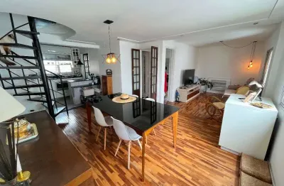 Cobertura de luxo no planalto paulista: 3 quartos, 2 suítes, 2 salas, 3 banheiros, 2 vagas de garagem, 140m² de área