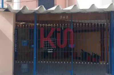 Confira essa incrível casa à venda em São Paulo-SP, bairro Chácara Inglesa: 3 quartos, sala, 2 banheiros, 2 vagas, 120m².