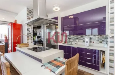 Cobertura de luxo em São Paulo: 2 quartos, 2 suítes, 3 banheiros, 2 vagas na Chácara Inglesa, 114m²!