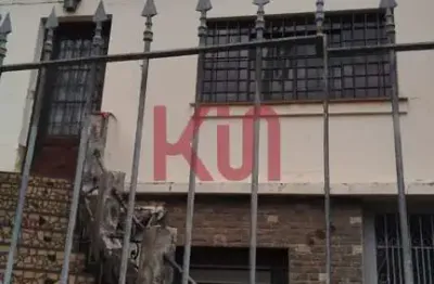 Imperdível: Casa à venda em São Paulo, Cambuci! 3 quartos, 1 suíte, 1 sala, 1 banheiro, 2 vagas, 294,67m².