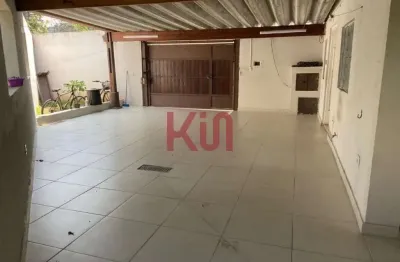 Incrível Casa à Venda em São Paulo-SP, Vila Moinho Velho: 3 quartos, 2 banheiros, 2 vagas, 138m² de área!