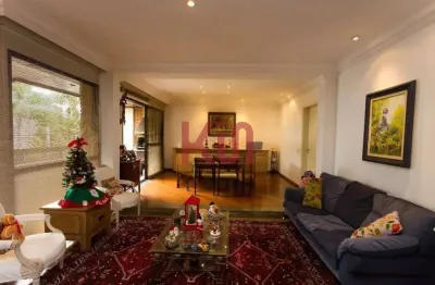 Luxuoso Apartamento de 4 Quartos e 3 Suítes no Real Parque, São Paulo-SP: 246m², 5 Banheiros e 4 Vagas de Garagem!