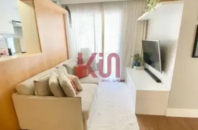 Apartamento à venda em São Paulo, Vila Gumercindo! 2 quartos, 1 suíte, 2 banheiros, 1 vaga. Aproveite!