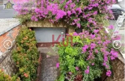 Casa à venda em São Paulo-SP, bairro Saúde, 3 quartos, 5 banheiros, 3 vagas de garagem, 400m² de área. Confira já!