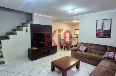 Imperdível! Casa à venda em São Paulo-SP, bairro Vila Gumercindo - 3 quartos, 1 suíte, 2 banheiros, 2 vagas, 130m².