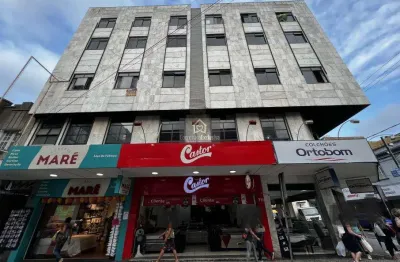 Apartamento com 3 quartos à venda na Rua Batista de Oliveira, Centro, Juiz de Fora