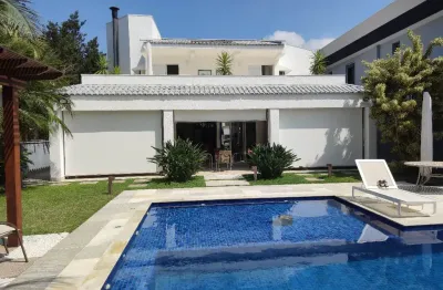 Casa com 5 suites a venda no condominio fechado jardim acapulco na praia do pernambuco guaruja sp