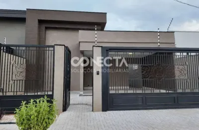 Casa a venda no bairro jardim araguaia, com 3 quartos sendo uma suite master com closet.