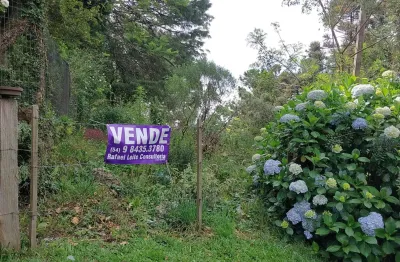 Vendo excelente terreno com 926m2, junto a natureza e canto dos pássaros