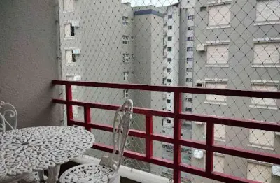 Apartamento com 2 dormitórios prox. a praia da enseada - guarujá/sp